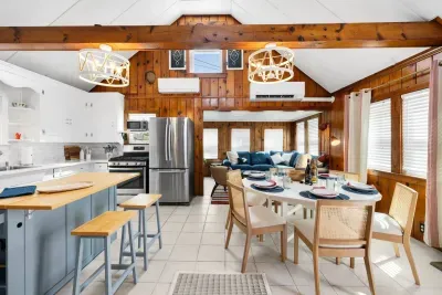 Front unit: Two mini-split A/C units efficiently cool the entire place.