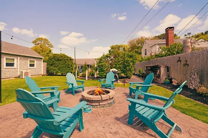 Look at this lovely view! Imagine yourself and your group creating lasting memories in this beautiful setting.