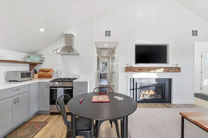 Cooking, dining, and relaxing—all in one gorgeous, light-filled room.
