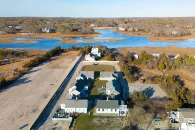 This diagram shows the complete layout of the compound.