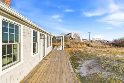 Welcome to your coastal retreat!