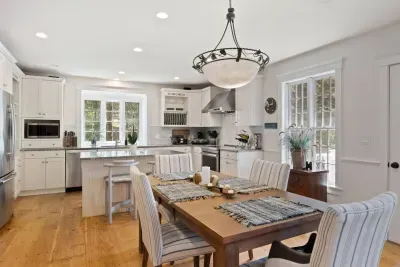 You'll find multiple dining areas to enjoy your meal