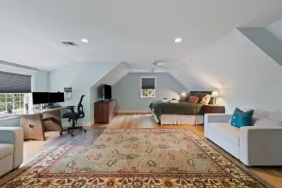 Comfortably accommodates larger groups with a king-size bed and two convenient pullout sofa beds