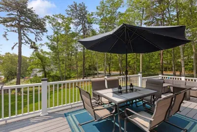 Comfort and lots of privacy!