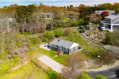 It's definitely a charming house!