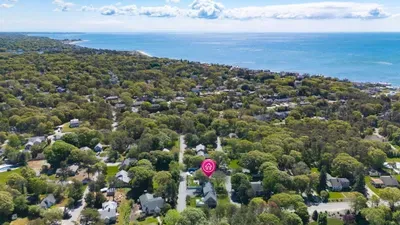 Your private beachside escape. Wake up surrounded by peaceful neighborhood greenery, grab your sunglasses, and take a gentle stroll down to the sand—here, the best of coastal nature is right at your doorstep.