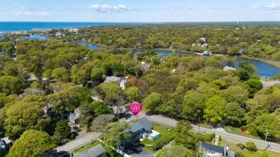 Your ultimate outdoor playground and peaceful hideaway all in one. Wake up tucked away in a quiet forest canopy, with the winding river on one side and the dramatic ocean coastline on the other adventure is just outside your door.