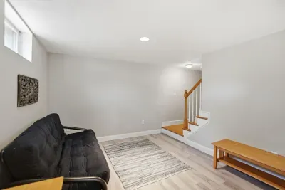 A bright, cool sanctuary to escape the midday sun. Sink into the modern, minimalist surroundings, stretch out on the plush futon, and enjoy a quiet afternoon of reading or recharging in total peace.