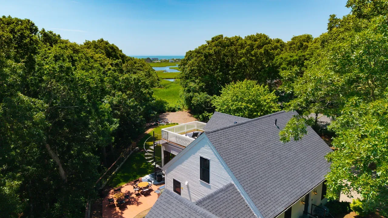 12-web-or-mls-48 Sea Marsh Rd Final-13 (1)