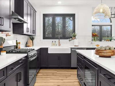 Additional kitchen image #4.