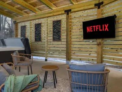 Additional outdoor pergola image #3.