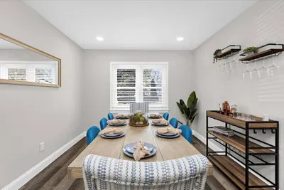 Additional dining room photo.