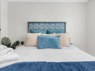 Both bedrooms are stocked with shower towels, hand towels, wash cloths, makeup towels, etc. to ensure a truly comfortable and worry free visit!