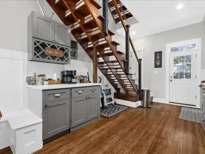 Additional coffee bar photo #2.