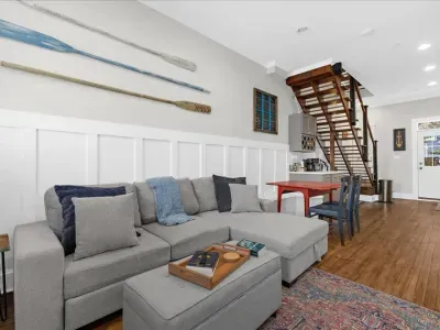 Additional living room photo #2.