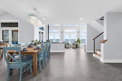 Oyster Bay Getaway - image 6 of 155