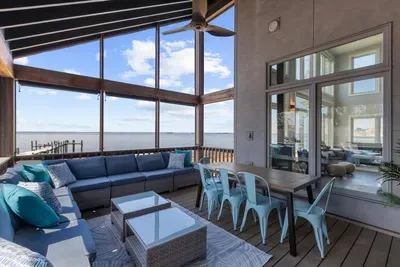 Oyster Bay Getaway - image 82 of 155