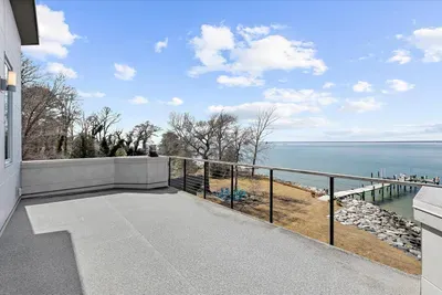 Oyster Bay Getaway - image 88 of 155