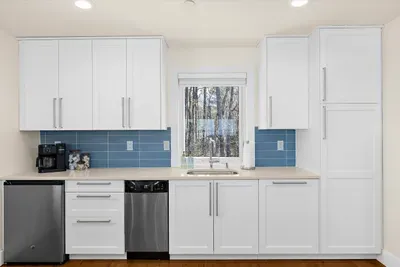 Oyster Bay Getaway - image 58 of 155