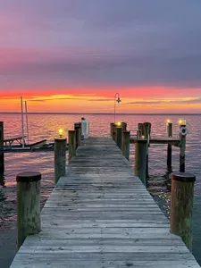 Oyster Bay Getaway - image 100 of 155