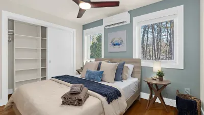 Waterfront Sunset Retreat with Swim Spa w/ beach - image 172 of 196