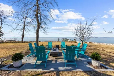 Oyster Bay Getaway - image 36 of 155