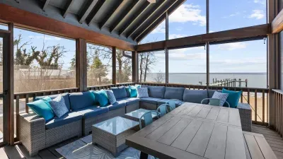 Waterfront Sunset Retreat with Swim Spa w/ beach - image 177 of 196