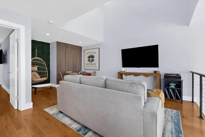 Oyster Bay Getaway - image 42 of 155