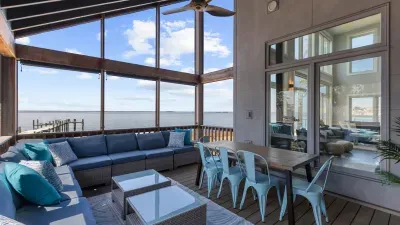 Waterfront Sunset Retreat with Swim Spa w/ beach - image 178 of 196