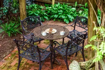 Comfortable and spacious fully fenced private outdoor space with seating for 4 to ensure a perfect start to the day or cozy evening under the stars!