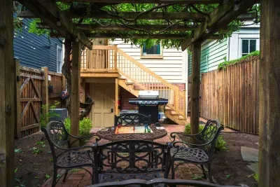 Coastal Quarters - image 115 of 121