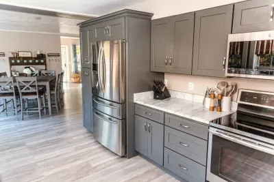 Additional photo of the fully stocked kitchen.