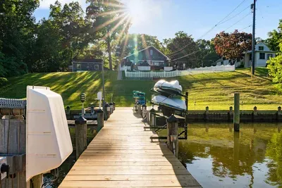 Pasadena Waterfront Retreat - image 120 of 153