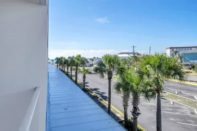 Soul Surfer - image 28 of 50