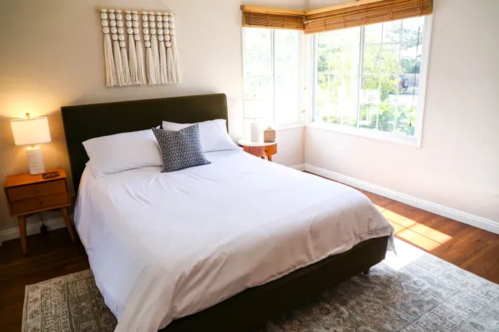 Bedroom 2 - Queen Bed
