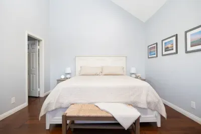 King Bed in Master Bedroom