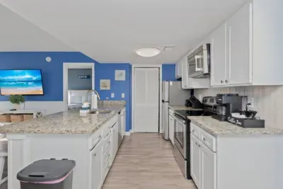 Mins 2 Ocean | Heated Pool + Arcade + Gym & More - image 31 of 132