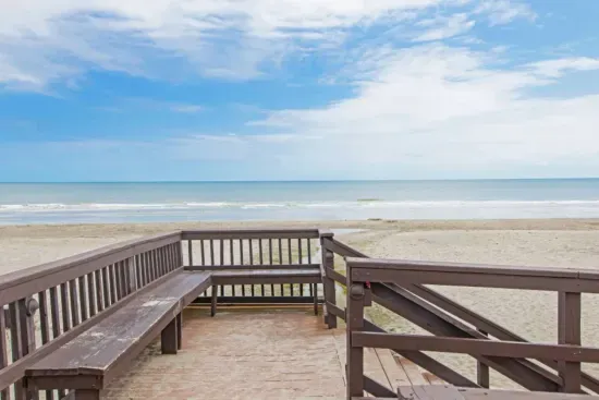 Mins 2 Ocean | 33 acres of gated fun | Arcade + Gym & More