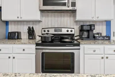 Mins 2 Ocean | Heated Pool + Arcade + Gym & More - image 72 of 132