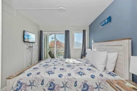 Mins 2 Ocean | 33 acres of gated fun | Arcade + Gym & More