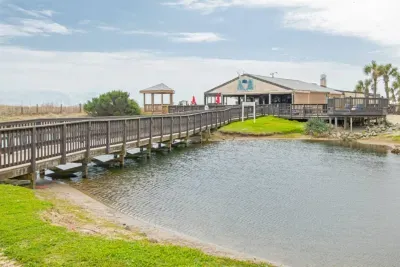 Mins 2 Ocean | Heated Pool + Arcade + Gym & More - image 8 of 132