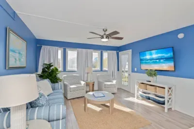 Mins 2 Ocean | Heated Pool + Arcade + Gym & More - image 14 of 132