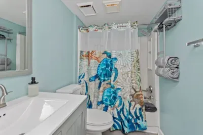 Mins 2 Ocean | Heated Pool + Arcade + Gym & More - image 10 of 132