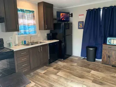 Full kitchen with dishwasher