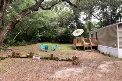 Pirate Oak Bunkhouse - image 12 of 19
