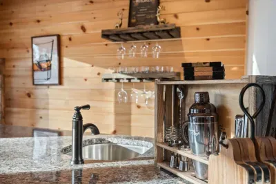 Twin Lakes Chalet's wet bar has all the essential tools to craft the perfect cocktail right at your fingertips.