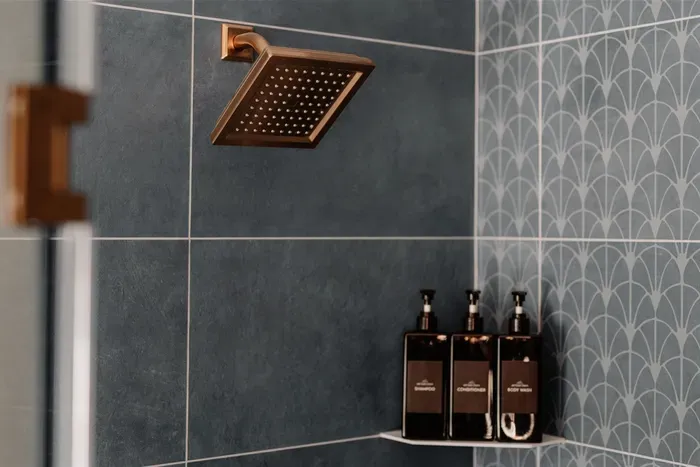 Primary Bathroom Amenities