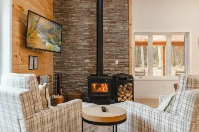Fall vibes year-round at our modern farmhouse retreat. Perfect for family reunions and milestone celebrations, our Jim Thorpe area vacation home blends rustic charm with luxury amenities.