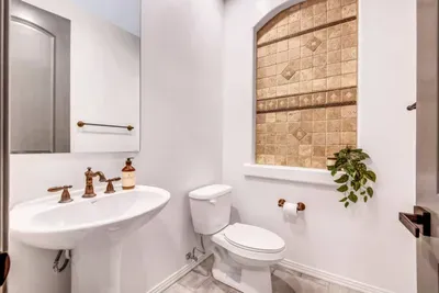 Carefree Casa | Pool • Spa • Arcade • Pizza Oven - image 23 of 166