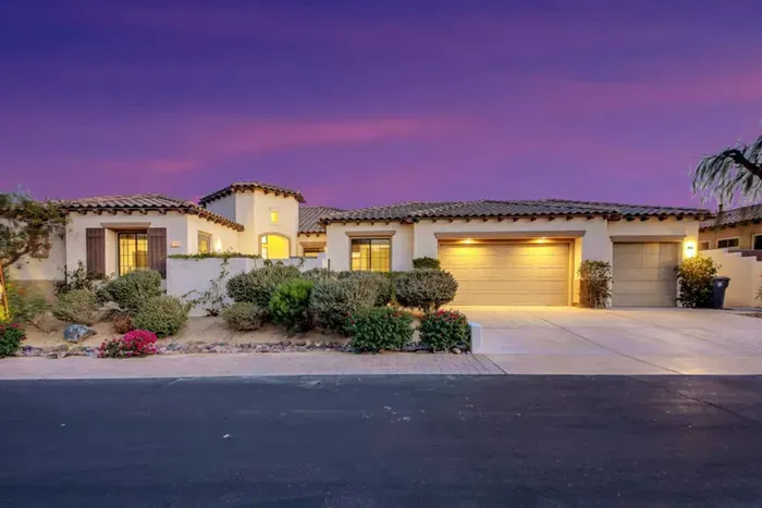 Carefree Casita-81107 Carefree Drive, Indio, CA 92201 - image 3 of 44